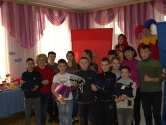 Константин Лекомцев помог организовать праздничное мероприятие для детей с ограниченными возможностями здоровья 